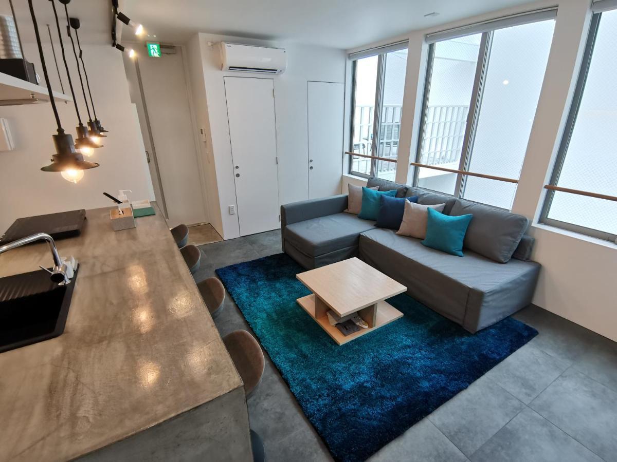 Shhotel 1フロア貸切り 広々2ldk * Naha
